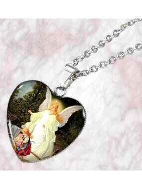 Guardian Angel Necklace New Heaven Prorect Children Faith Love Hope Nostalgia